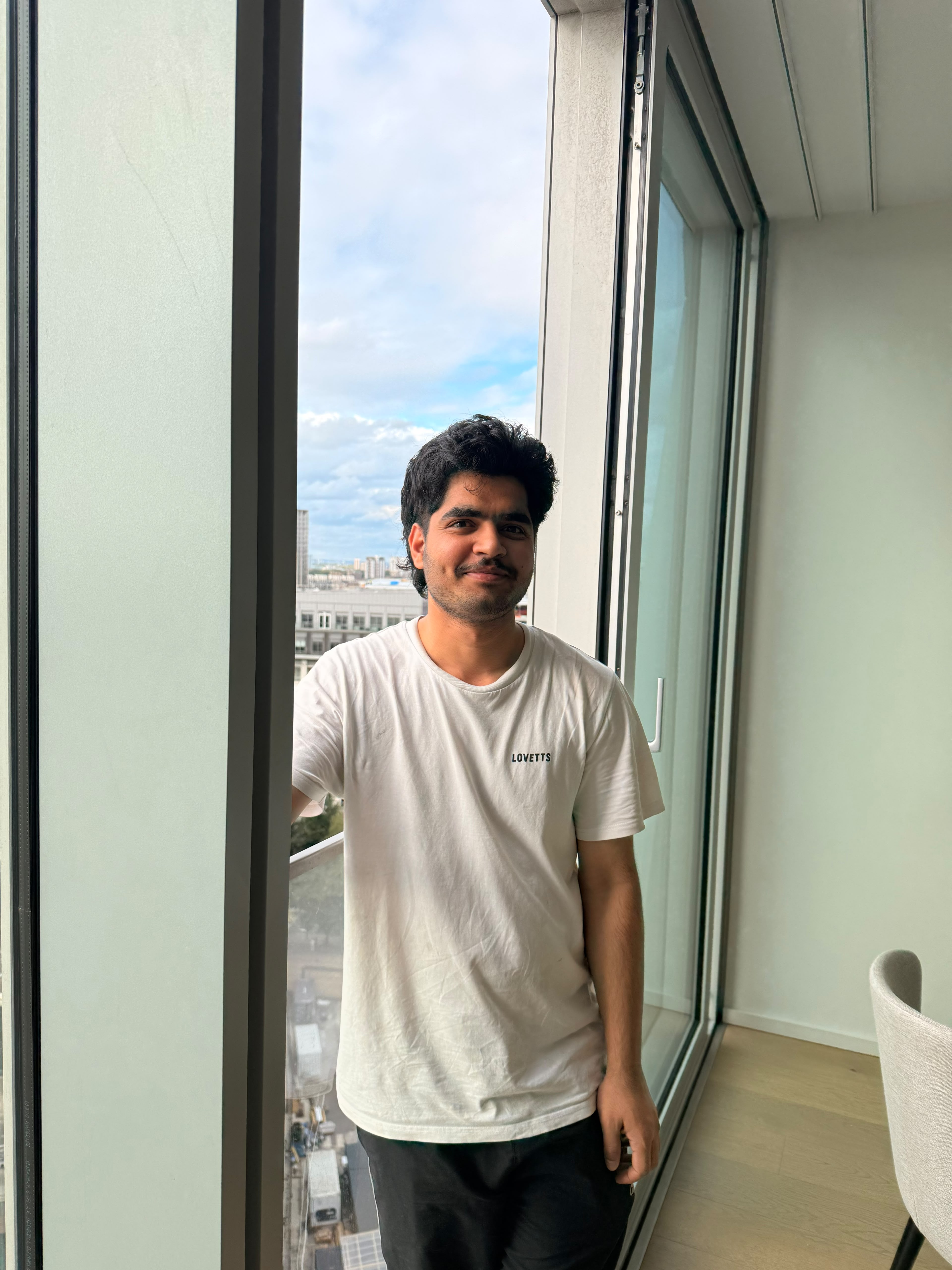Cleaning services profile picture